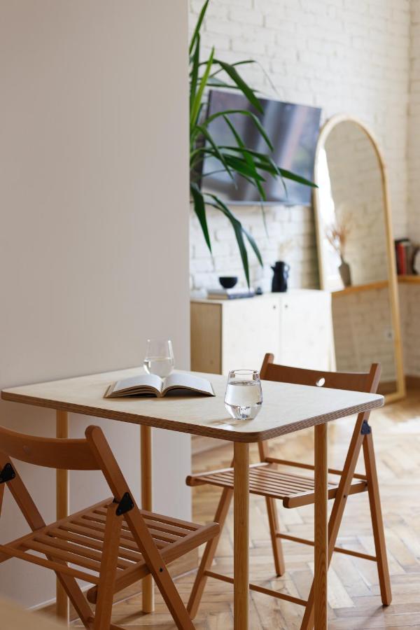 Passage Apartment Ivano-Frankivszk Kültér fotó